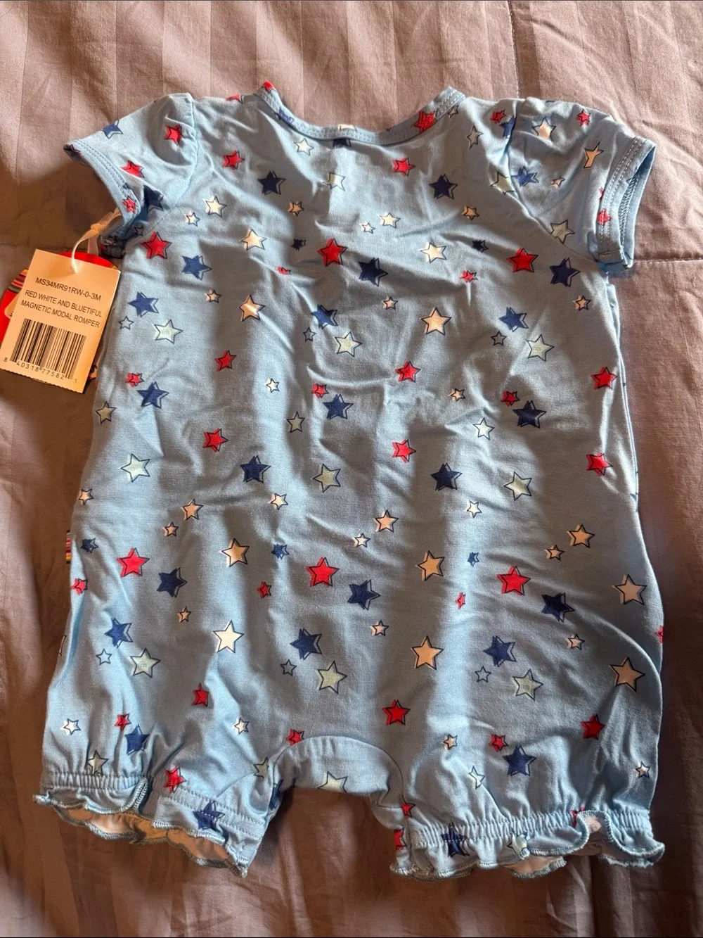 Magnetic me red white and bluetiful Star-Short Sleeve Romper 0-3 months NWT